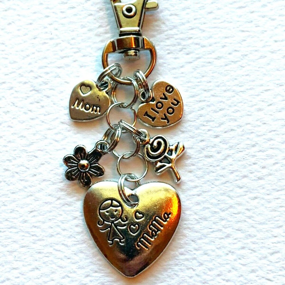 NWT Mom Mother Silver Purse Charm Key Chain Ring Engraved Heart Love Mama Floral - Picture 1 of 6
